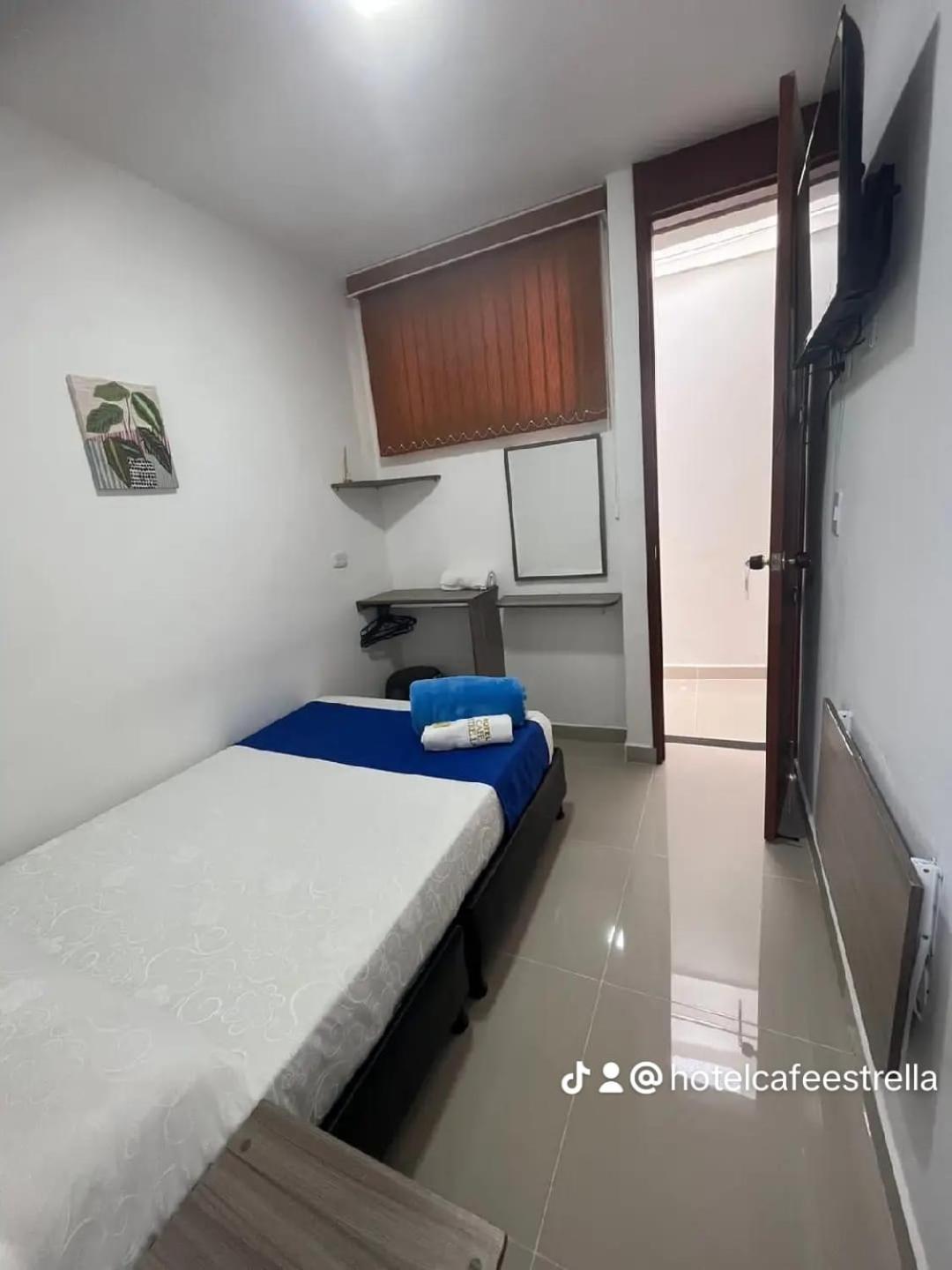 Hotel Cafe Estrella Armenia  Luaran gambar