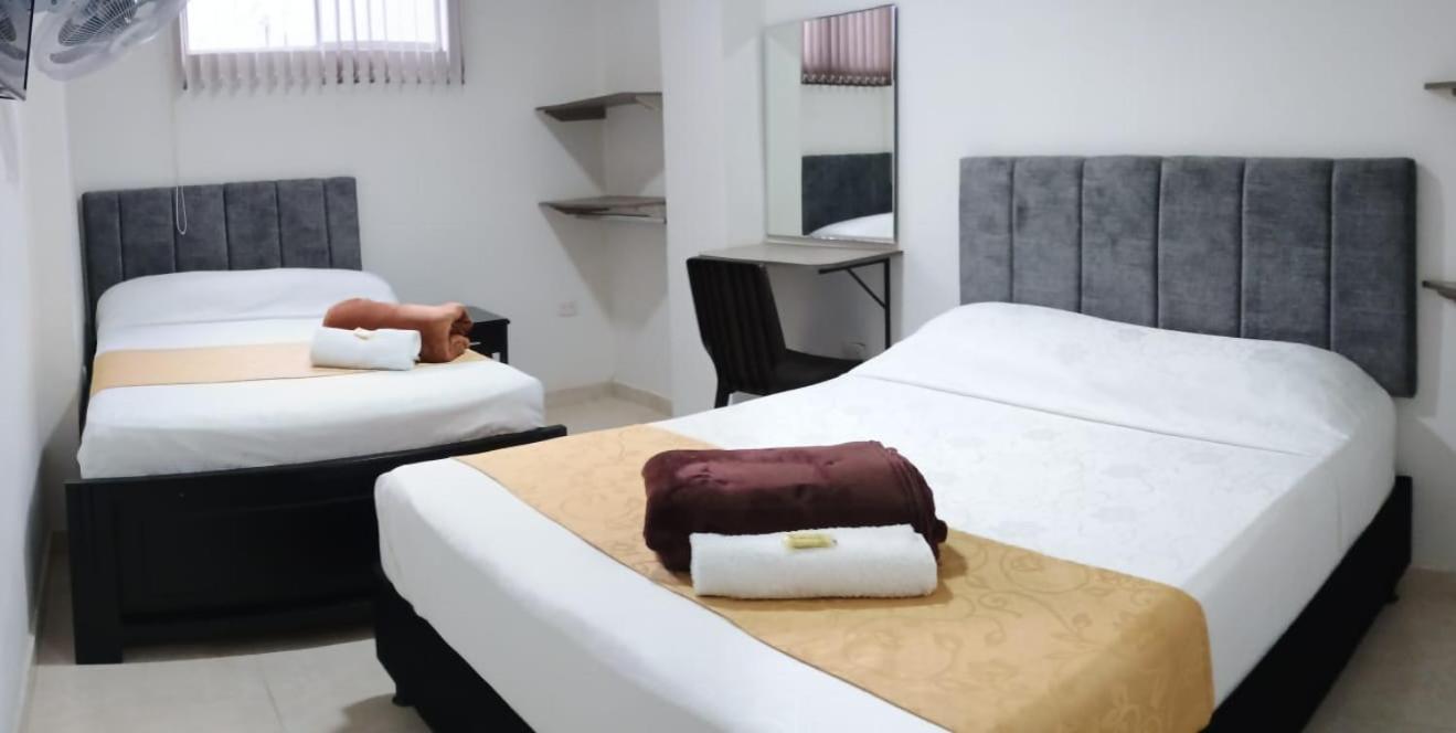 Hotel Cafe Estrella Armenia  Luaran gambar