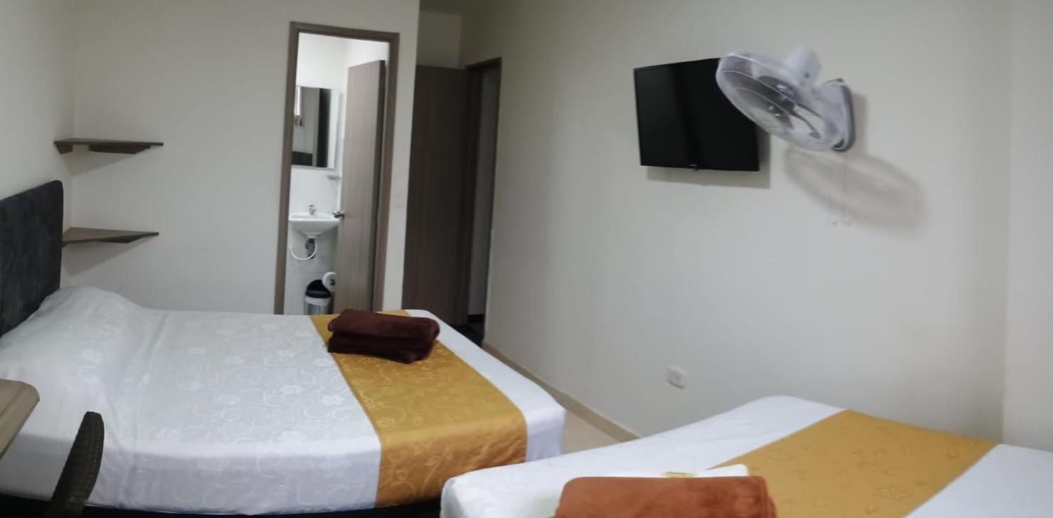 Hotel Cafe Estrella Armenia  Luaran gambar