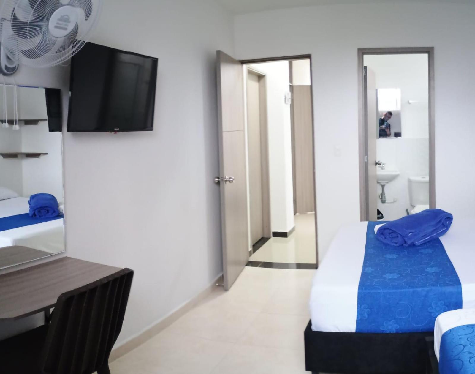 Hotel Cafe Estrella Armenia  Bilik gambar
