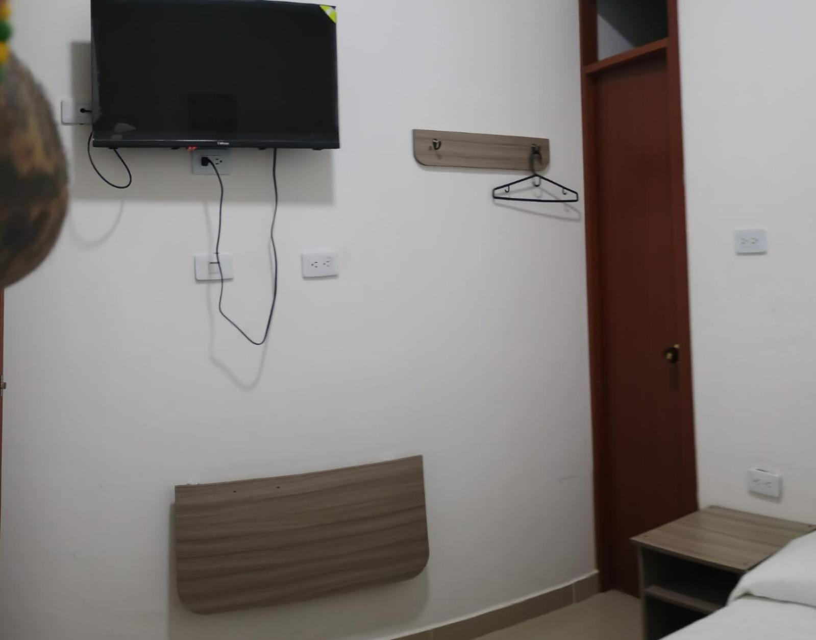 Hotel Cafe Estrella Armenia  Luaran gambar